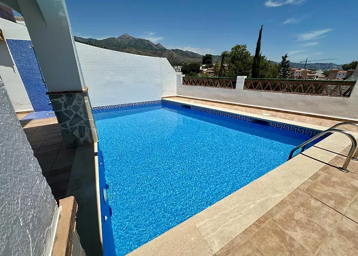 R1384 Casa Cleo Villa Nerja