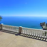R1384 Casa Cleo Villa