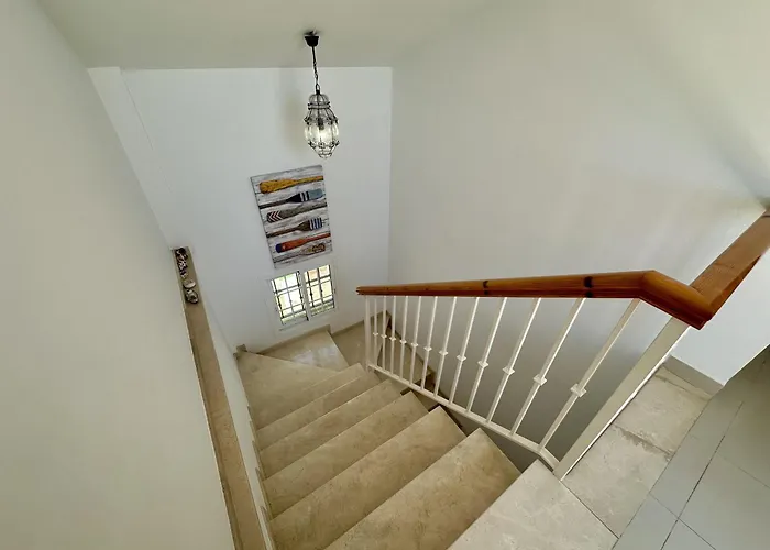 R1384 Casa Cleo Вилла Нерха